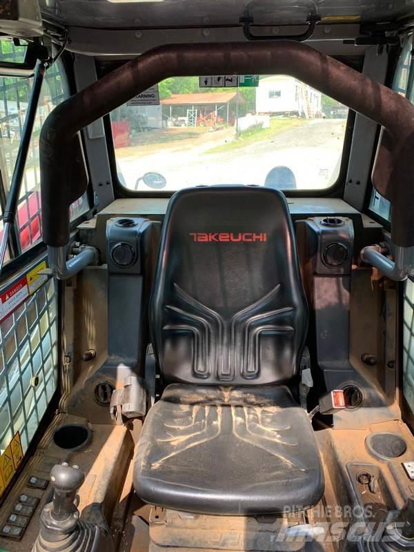 Takeuchi TL12R Pásové nakladače