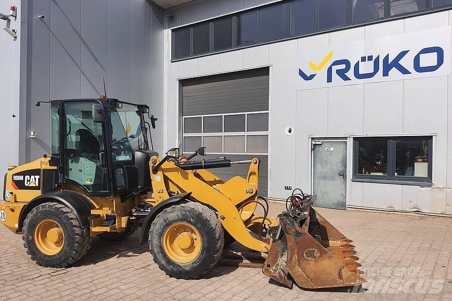 CAT 908 M Kolesové nakladače
