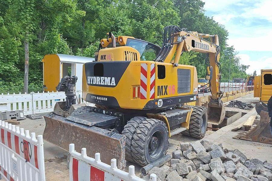Hydrema MX 15 Kolesové rýpadlá