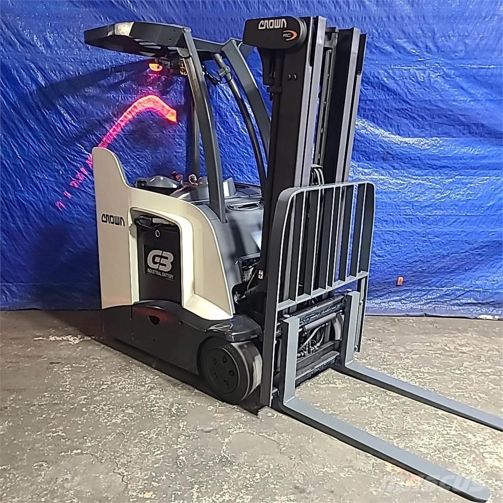 Crown RC5530-30 Akumulátorové vozíky