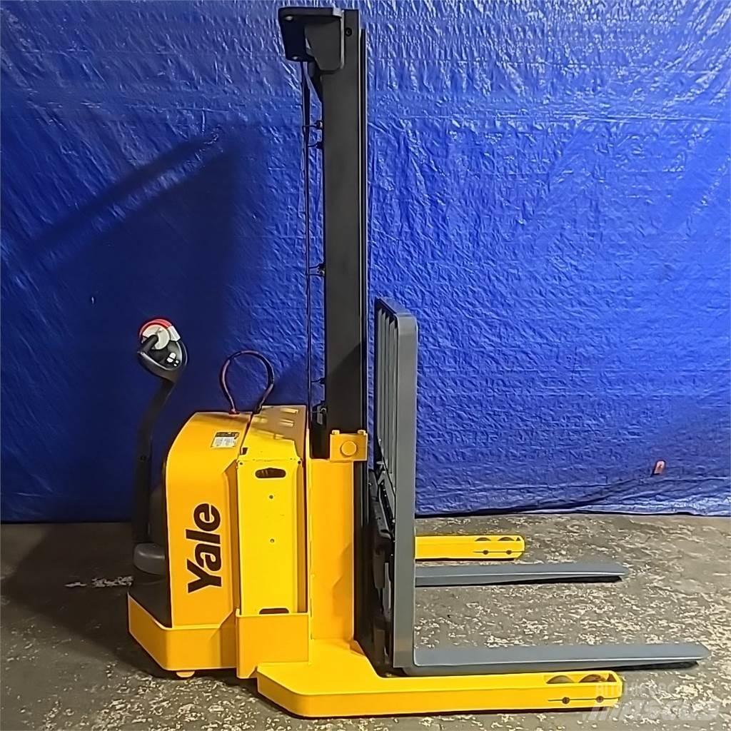 Yale MSW040 Samohybné vozíky