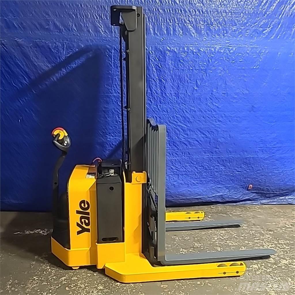 Yale MSW040 Samohybné vozíky