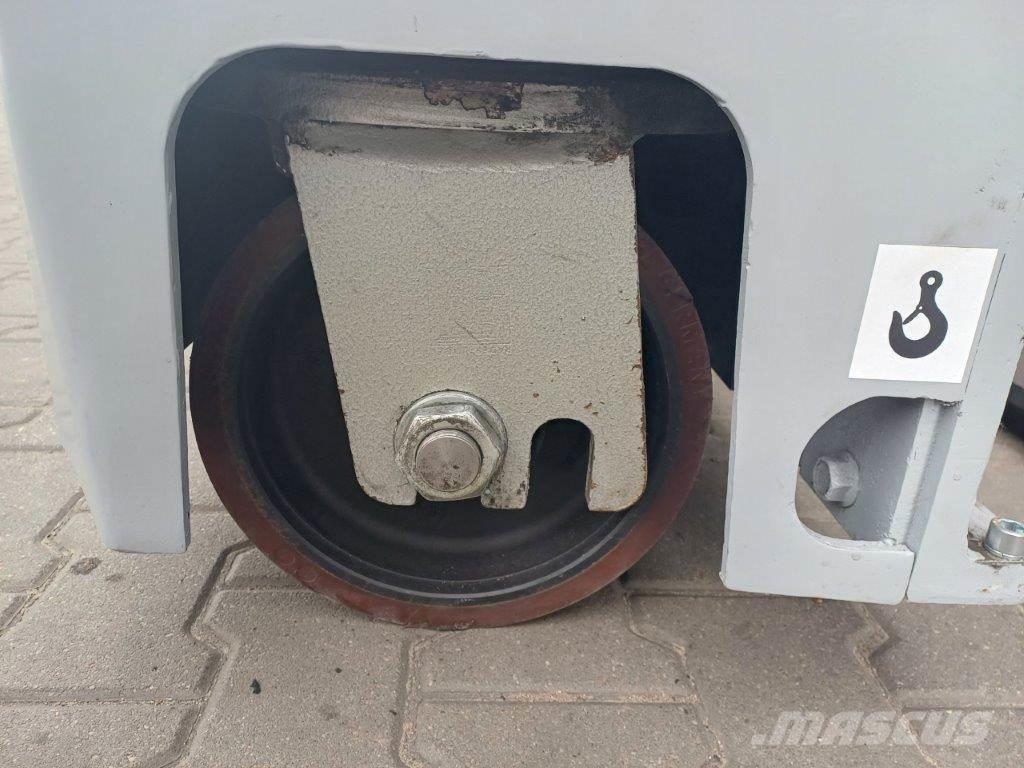 Hubtex MQ40 Bočný vysokozdvižný vozík