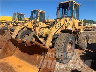 CAT 926E Kolesové nakladače