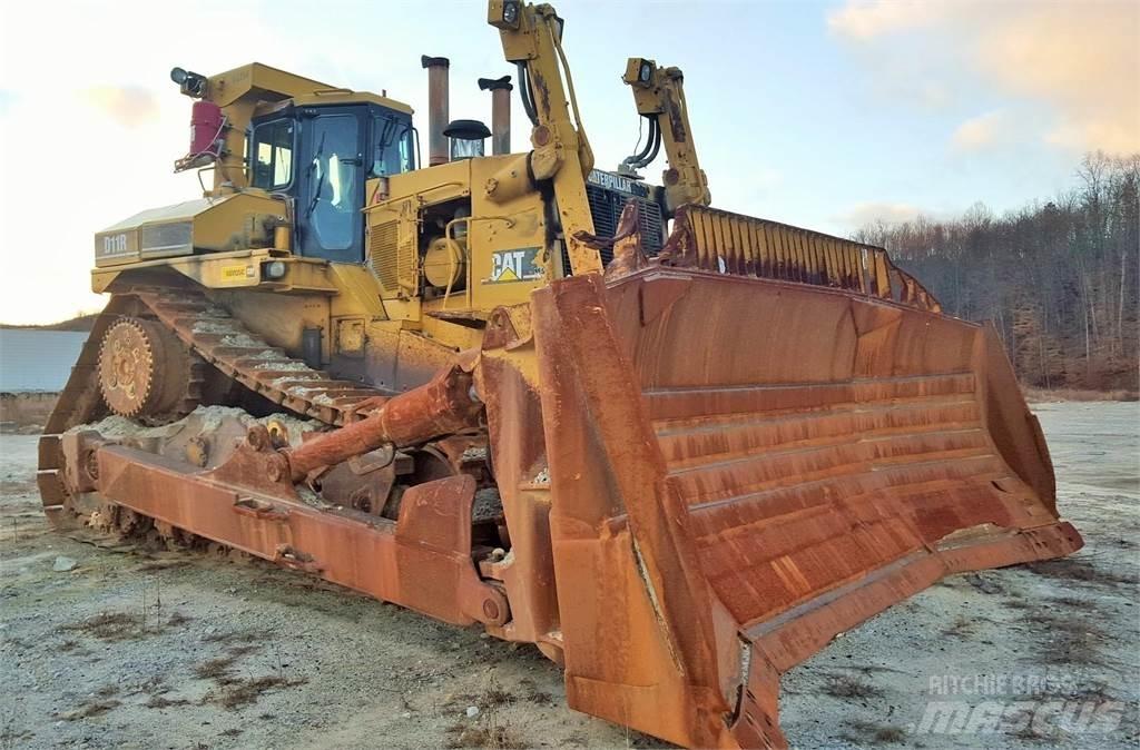 CAT D11R Pásové dozéry