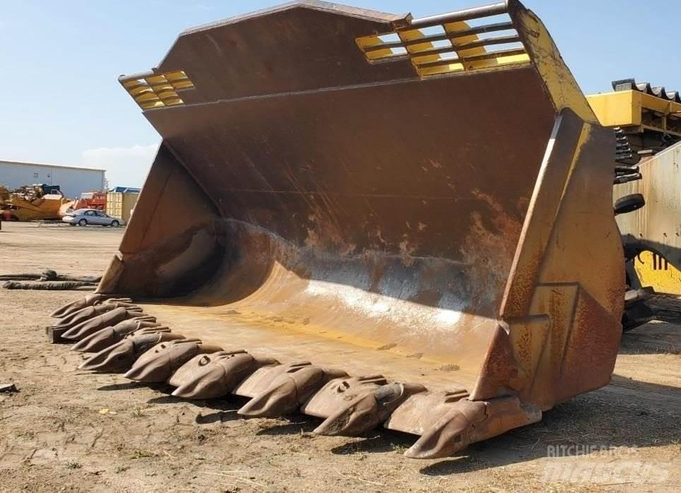 Komatsu WA1200 Lopaty