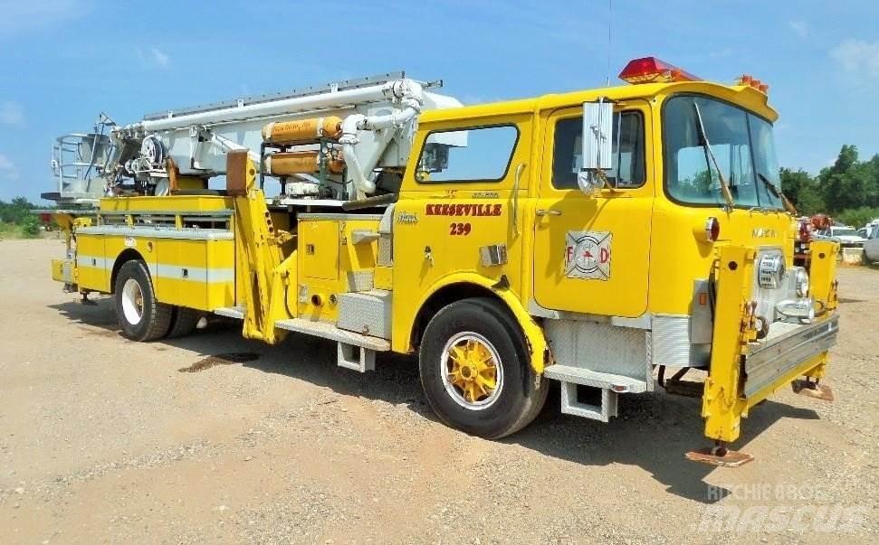 Mack CF685 Hasičské vozy