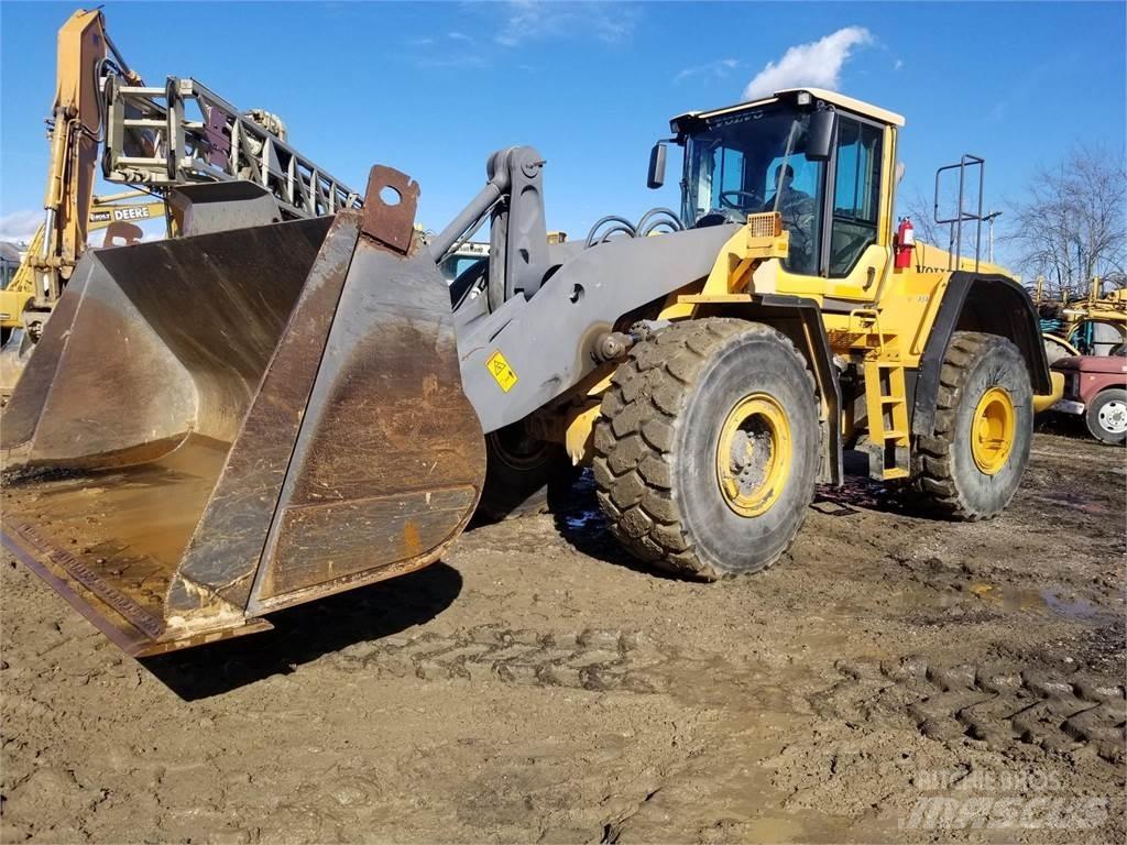 Volvo L180F Kolesové nakladače
