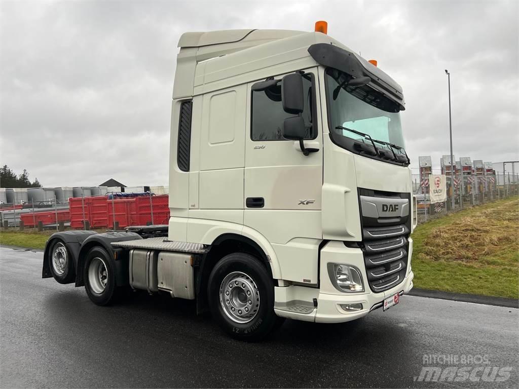 DAF XF 530 6x2 FTR Ťahače