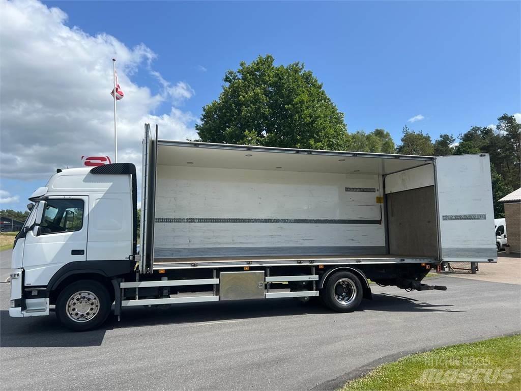 Volvo FM330 Skriňová nadstavba