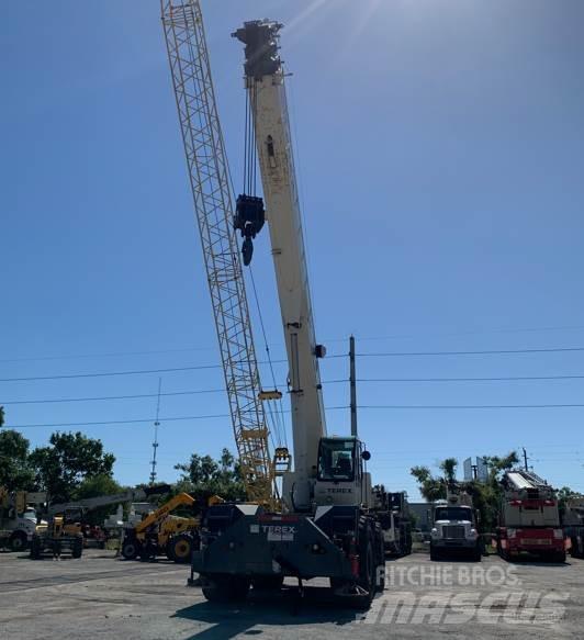 Terex  Žeriavy pre ťažký terén