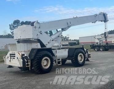 Terex RT 230 Žeriavy pre ťažký terén