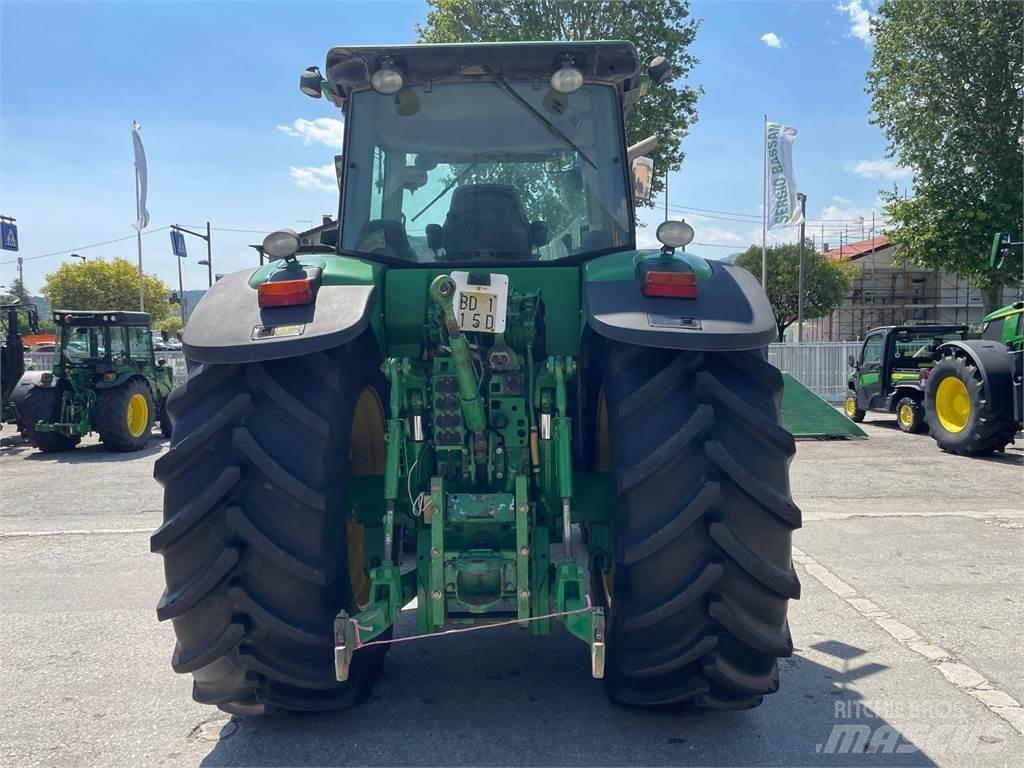 John Deere 7730 Traktory