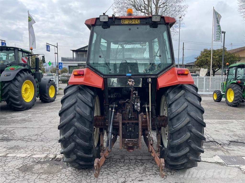 New Holland S 100 Traktory