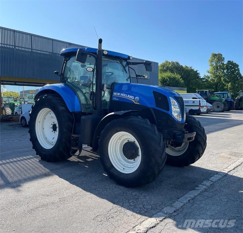 New Holland T7 210 Traktory