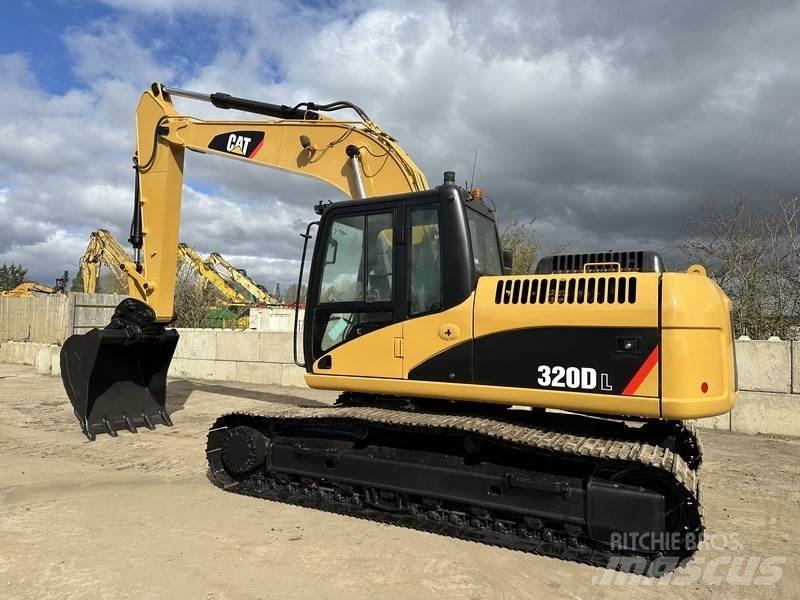 CAT 20T Excavator Pásové rýpadlá