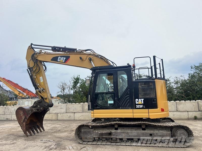 CAT 325FL Pásové rýpadlá