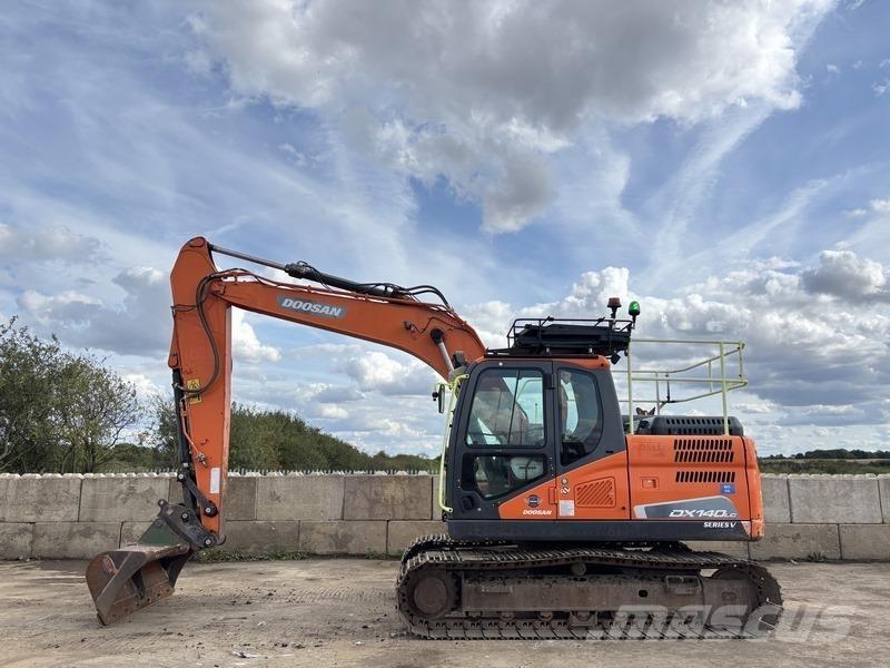 Doosan DX140LC-5 Pásové rýpadlá