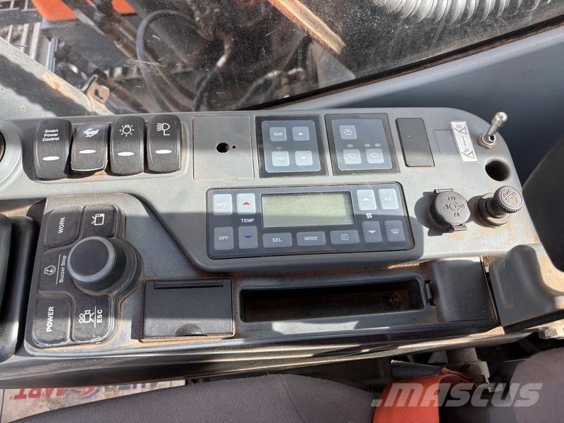 Doosan DX140LC-5 Pásové rýpadlá