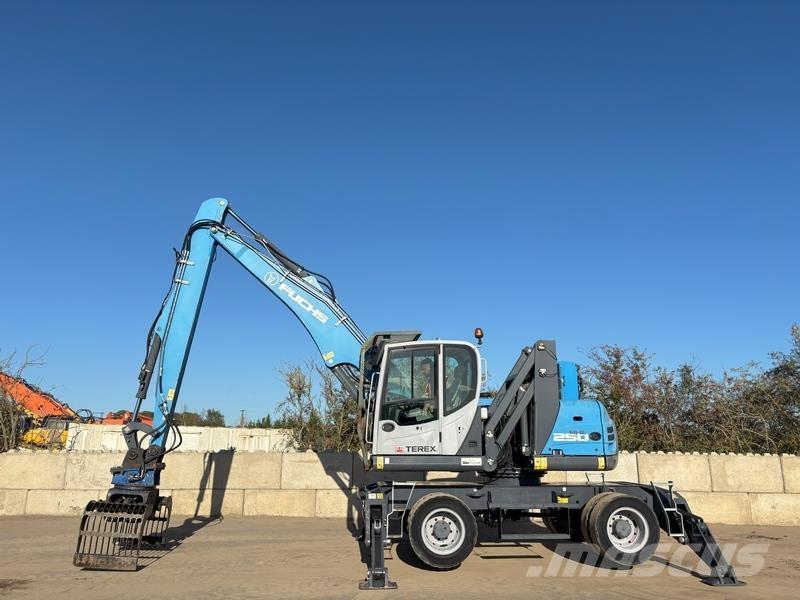 Fuchs MHL250 Manipulácia s materiálom - ostatné