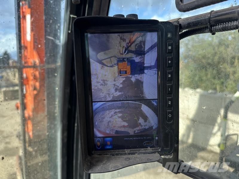 Hitachi ZX135 Demolačné rýpadlá