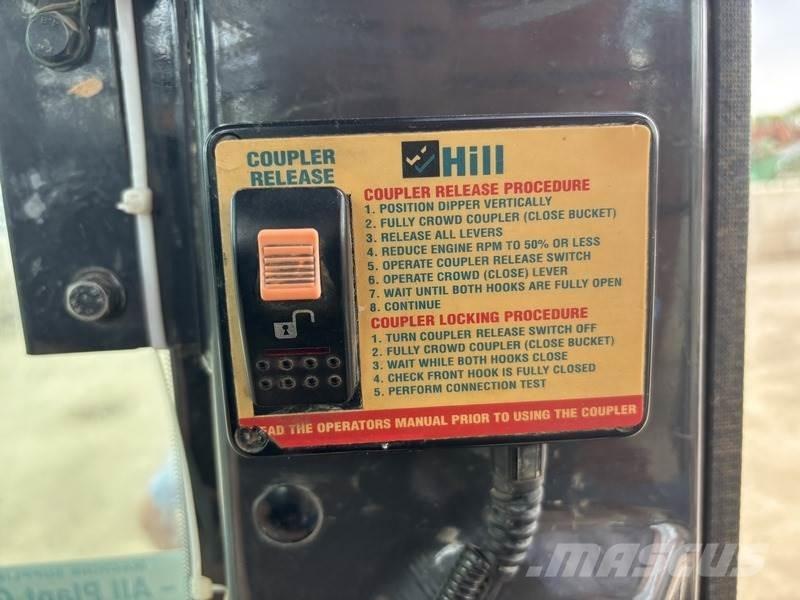 Hitachi ZX135 US-6 Pásové rýpadlá