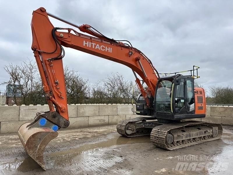 Hitachi ZX225USLC-6 Pásové rýpadlá