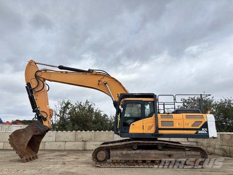 Hyundai HX380L Pásové rýpadlá