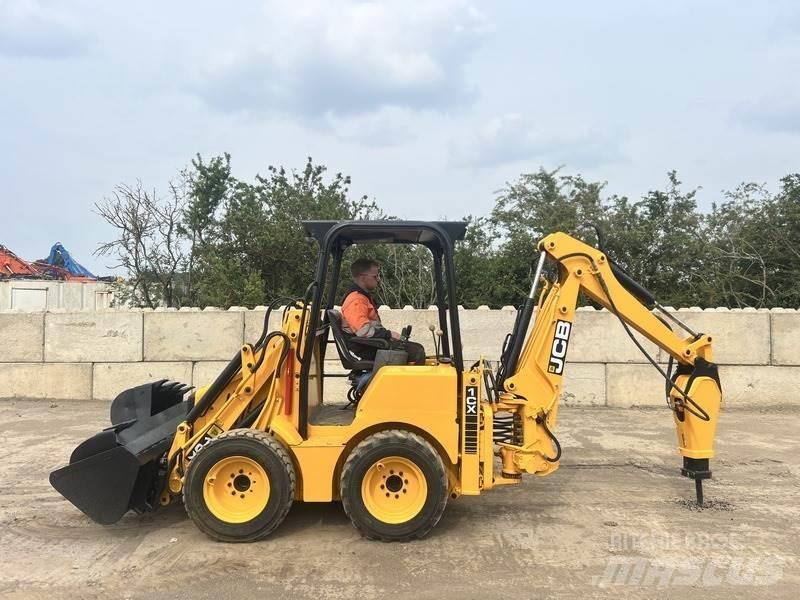 JCB 1CX Rýpadlo-nakladače
