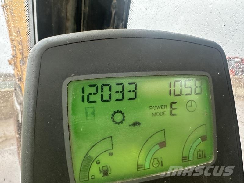 JCB JS220 LC Pásové rýpadlá