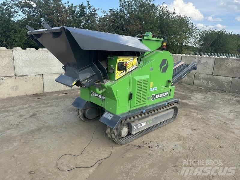 Terex BISON 35 Drviče