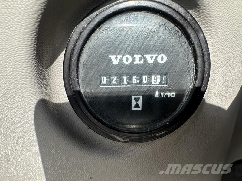 Volvo ECR235E HRD Demolačné rýpadlá