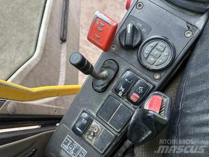 Volvo EW140 Kolesové rýpadlá