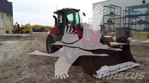 Takeuchi TW95 Kolesové nakladače