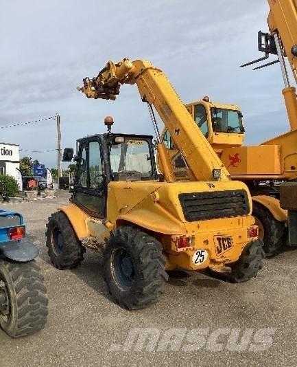 JCB 520-50 Teleskopické manipulátory