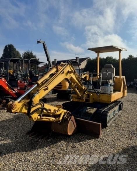 Komatsu PC20 Mini rýpadlá < 7t