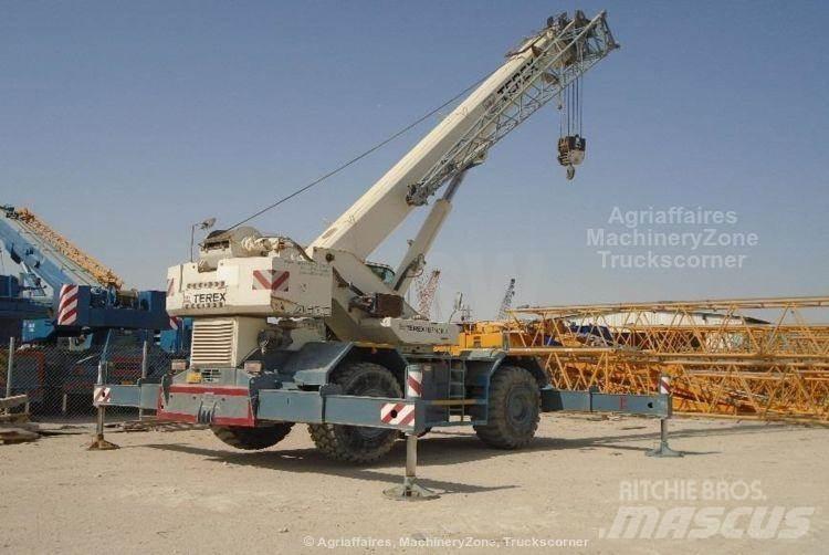 Terex A 600 Univerzálne terénne žeriavy