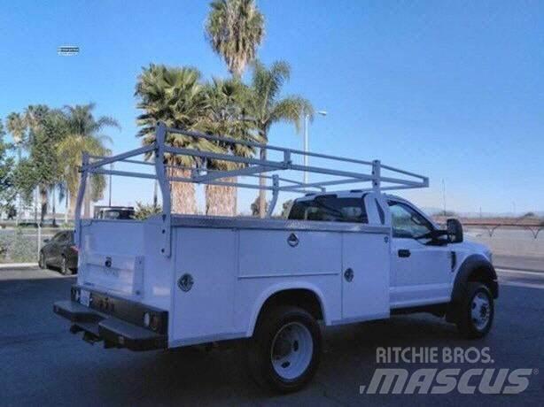 Ford F550 UTILITY BO Skriňová nadstavba