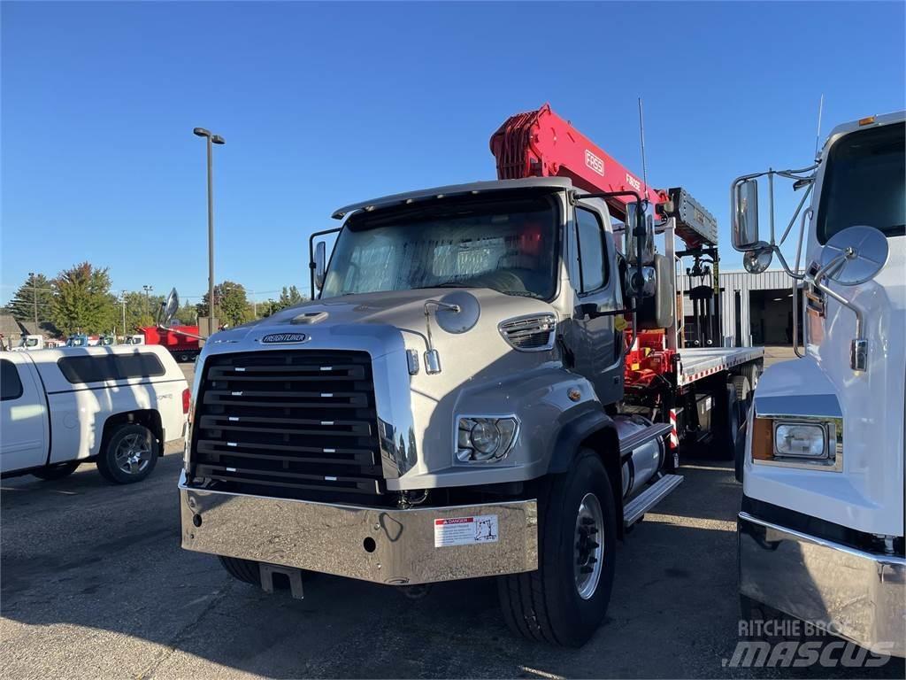 Freightliner 114SD Nákladné vozidlá bez nadstavby