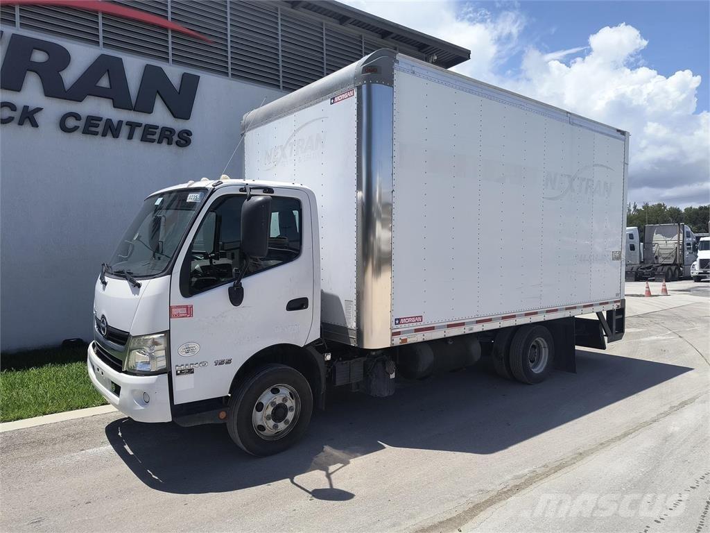 Hino 155 Skriňová nadstavba