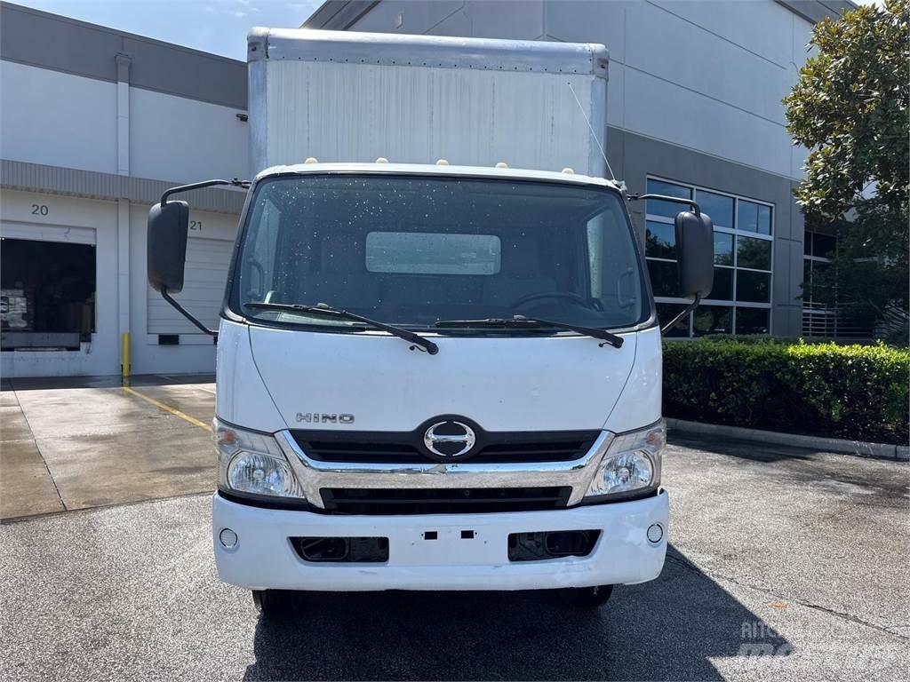 Hino 195 Skriňová nadstavba