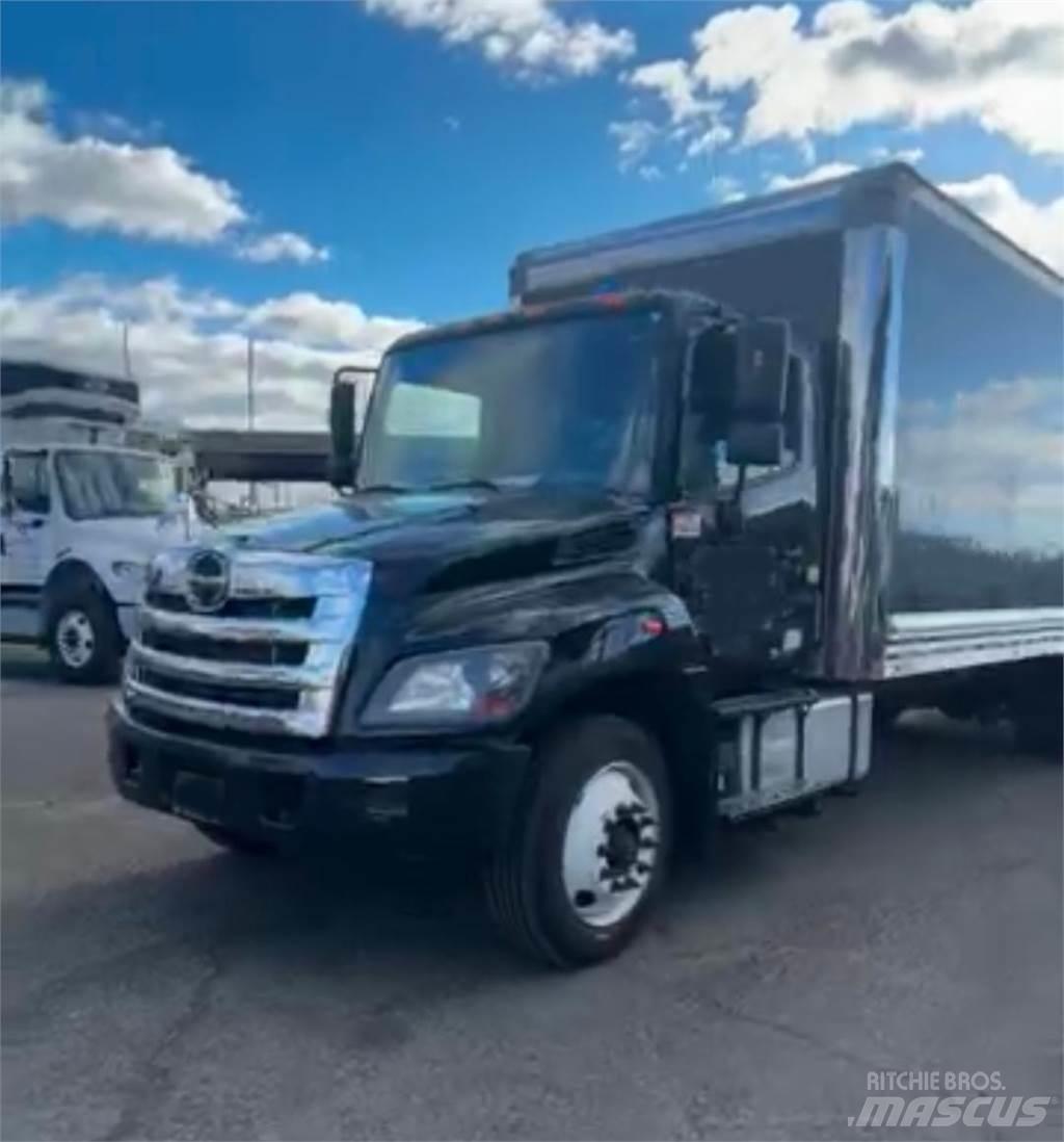 Hino 268A Skriňová nadstavba