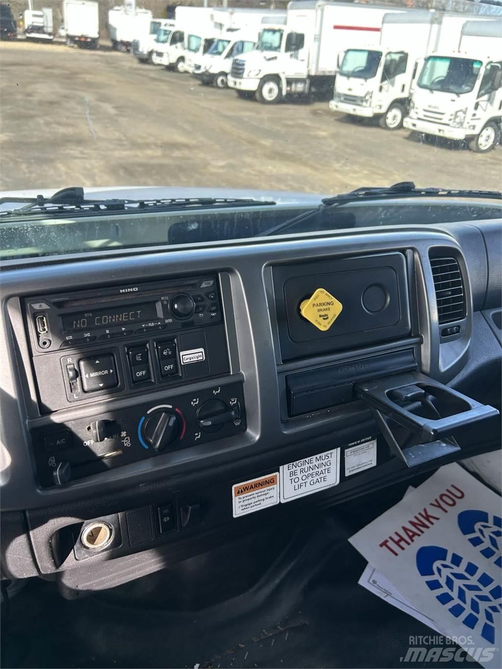 Hino 268A Skriňová nadstavba