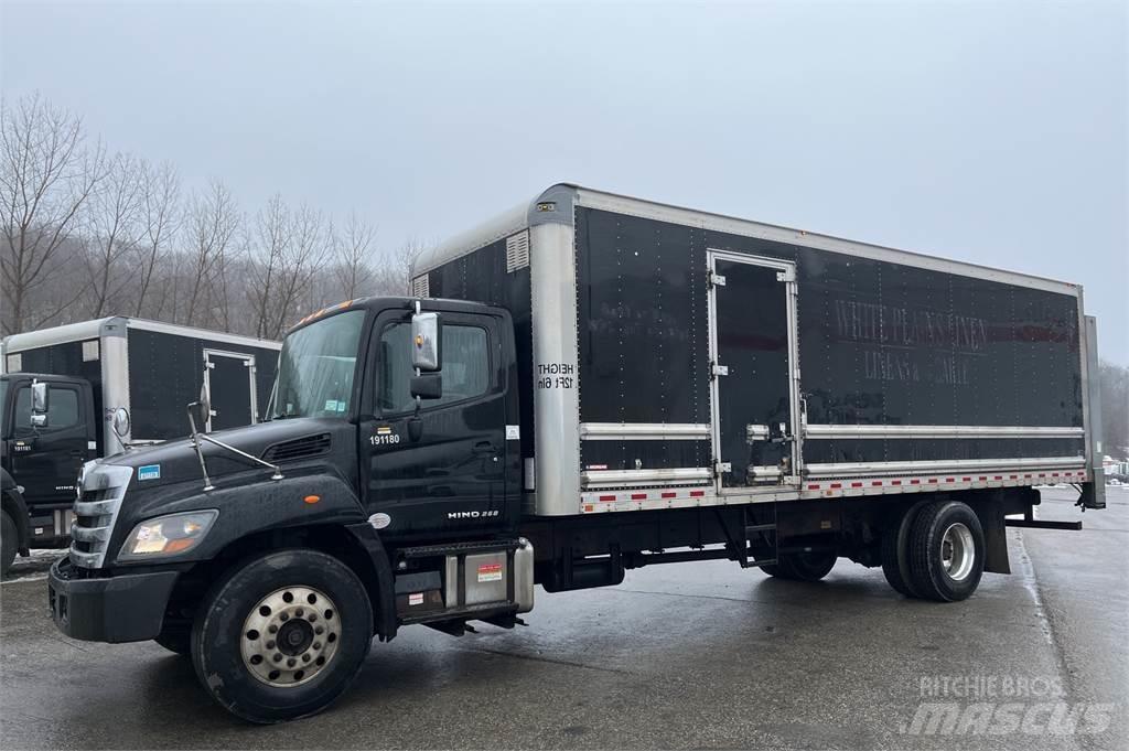 Hino 268A Skriňová nadstavba
