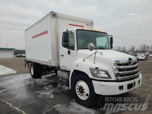 Hino 338 Skriňová nadstavba
