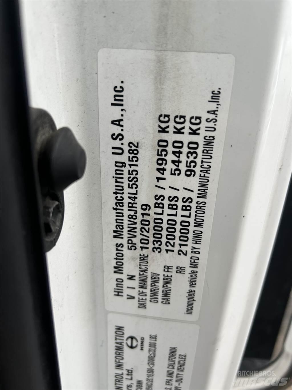 Hino 338 Ďalšie nákladné vozidlá