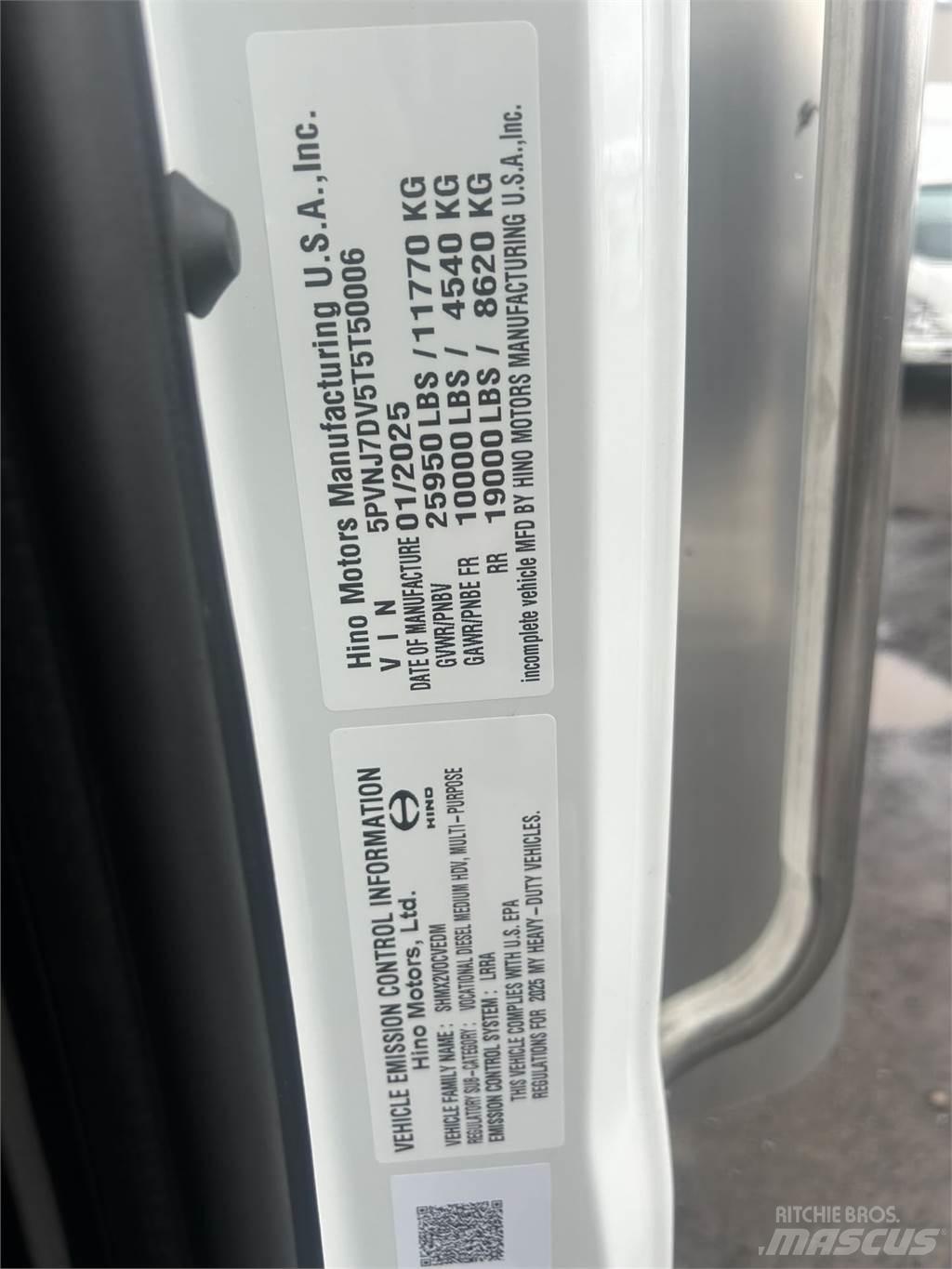 Hino L6 Skriňová nadstavba