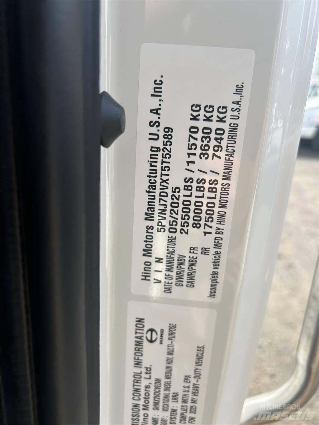 Hino L6 Nákladné vozidlá bez nadstavby
