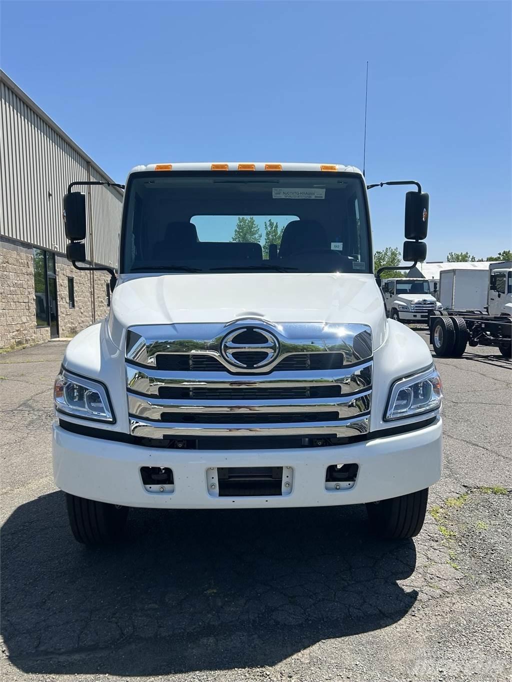 Hino L6 Nákladné vozidlá bez nadstavby