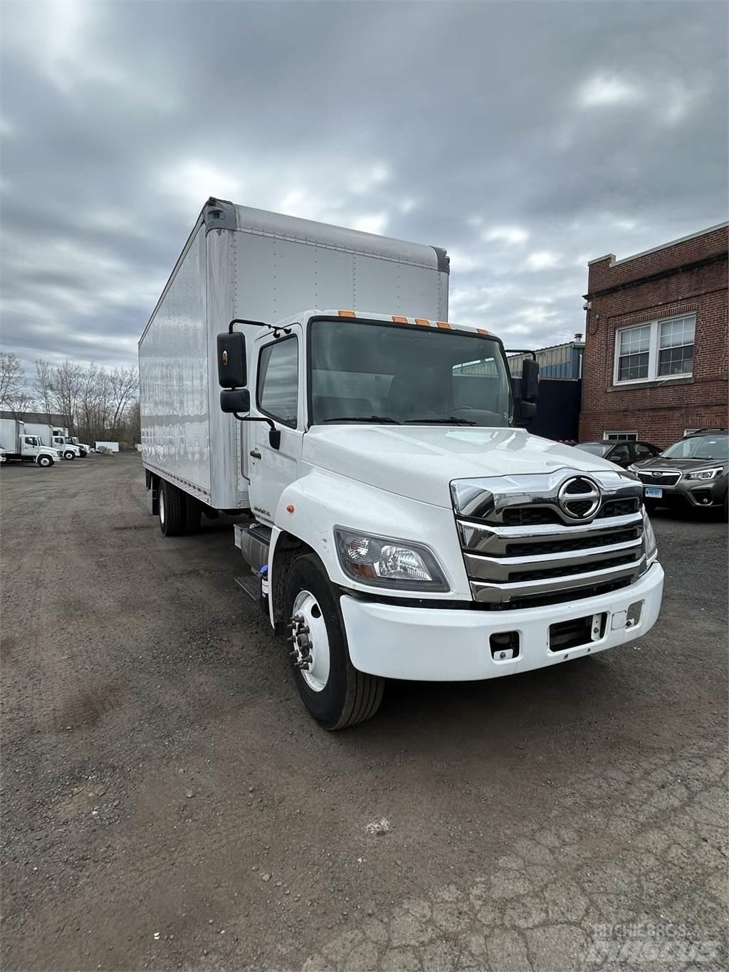 Hino L6 Skriňová nadstavba